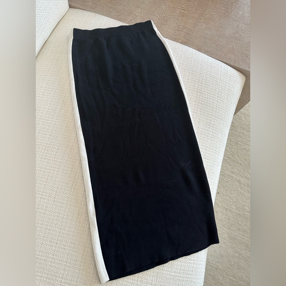 Great Condition Zara Knit Skirt!